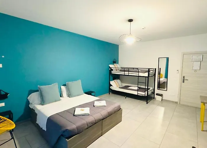 Jupiter Guest house